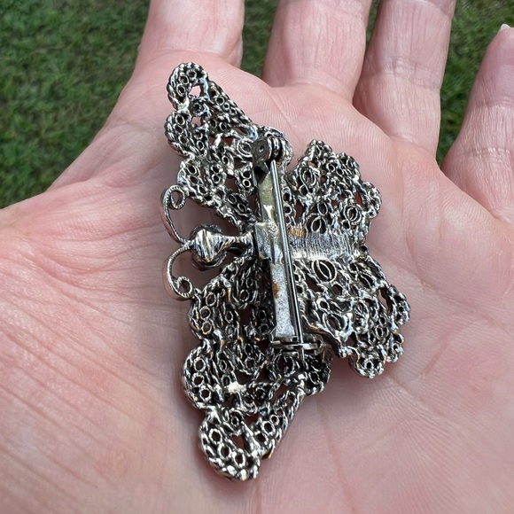 Silver-tone Filigree Blue Rhinestone Eyes Butterfly Brooch👠 - Picture 10 of 17